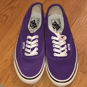 Vans Anaheim authentic in purple suede